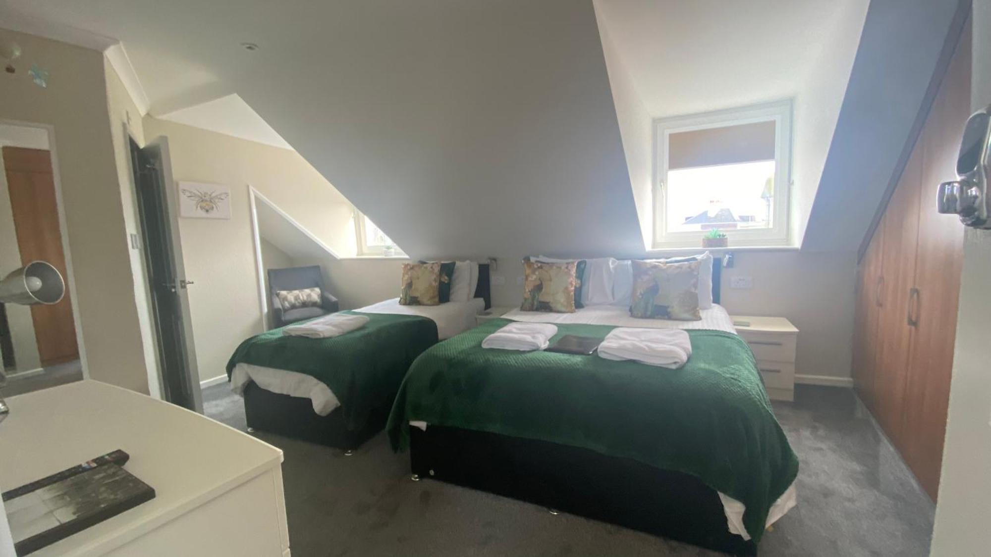 St John'S Guest House ويموث المظهر الخارجي الصورة